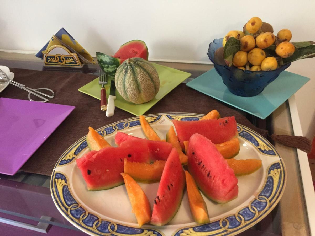 Le Soste Di Finzia Bed & Breakfast Ликата Екстериор снимка